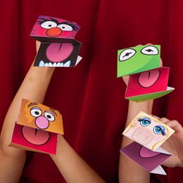 Muppets Most Wanted Party Ideas hand puppets #muppets #todaysmama Muppet Crafts, Muppets Puppets, Muppet Party, Muppets Party, Muppets Most Wanted, Keeping Kids Busy, Paper Puppets, Party Crafts, Puppet Crafts