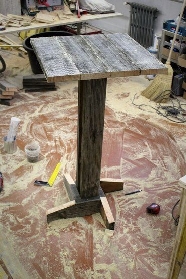 Reclaimed Wood Bar Table: 6 Steps Pallet Bar Table Diy, Bar Top Table Diy, Diy Outdoor Bistro Table, Diy Bar Top Table, Bistro Table Diy, Diy Tall Table, Diy High Top Table, Bar Tables Ideas, Diy Bistro Table