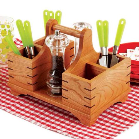 Auntie 2 Modern Woodworking Projects, Cutlery Caddy, Silverware Caddy, Diy Utensils, Wood Magazine, Wood Working Gifts, Diy Holz, Popular Woodworking, Woodworking Plan