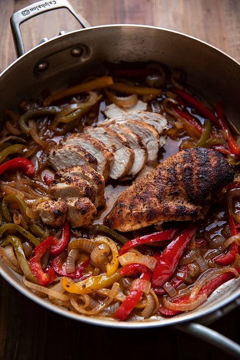 One Pan Mesquite Chicken Fajitas Mesquite Beans, Mesquite Chicken, Sautéed Onions, Cilantro Chicken, Creamy Pasta Dishes, Pan Chicken Fajitas, One Pan Chicken, Healthy Chicken Dinner, Pan Chicken