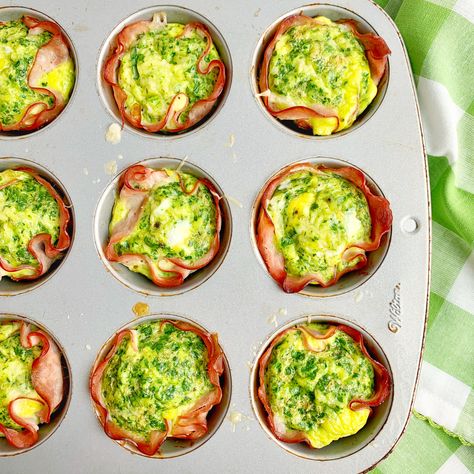 Green Eggs And Ham Cupcakes, Green Eggs And Ham Breakfast, How To Make Green Eggs And Ham, Green Eggs And Ham Party, Green Breakfast Ideas, Green Eggs And Ham Snack, Green Eggs And Ham Recipe, Seasoned Eggs, Whoville Party