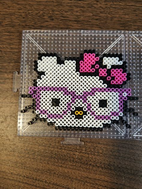 Amazing World Of Gumball Perler Beads, Opossum Perler Beads, Things To Make Out Of Melting Beads, Ideas For Perler Beads, Persona Perler Beads, Perler Beads Y2k, Hello Kitty Melty Beads, Cookie Run Kingdom Perler Beads, Perler Album Cover