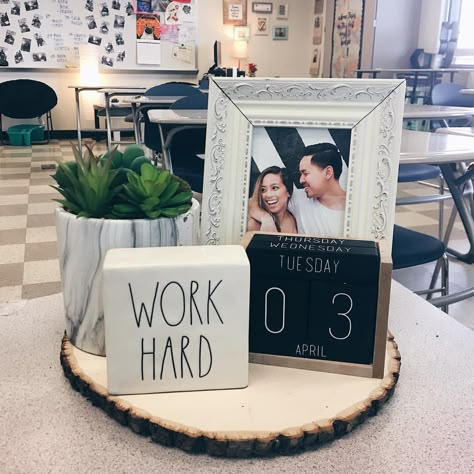 783 Likes, 47 Comments - k a t h l e e n (@misscraftymathteacher) on Instagram: “My favorite little corner on my desk 😍 Happy Tuesday y’all!! ❤️ - #raedunn #mathteacher…” Teacher Desk Organization, Teacher Toolbox Labels, Classroom Goals, Farmhouse Classroom, Classroom Makeover, Desk Inspiration, Teacher Desk, Sped Teacher, Cubicle Decor