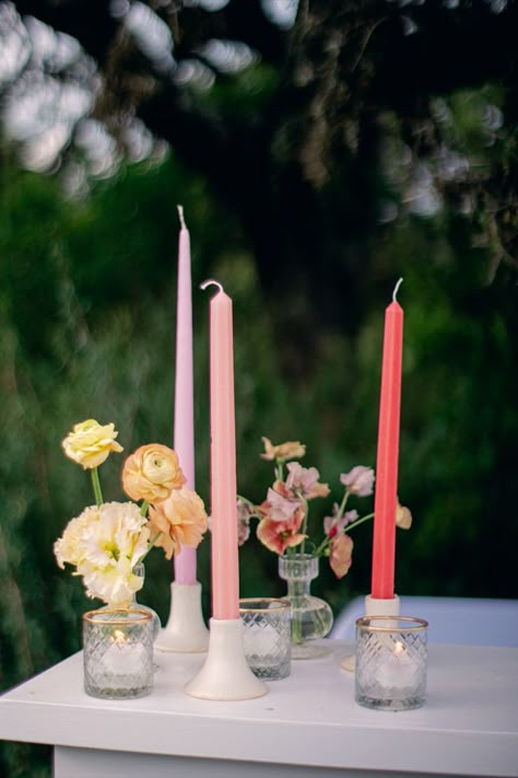 Taper Candle Centerpiece, Dining Table Candles, Bud Vases Wedding, Taper Candles Wedding, Bud Vase Centerpiece, Table Candles, Garden Inspired Wedding, Candle Table Decorations, Candle Wedding Centerpieces