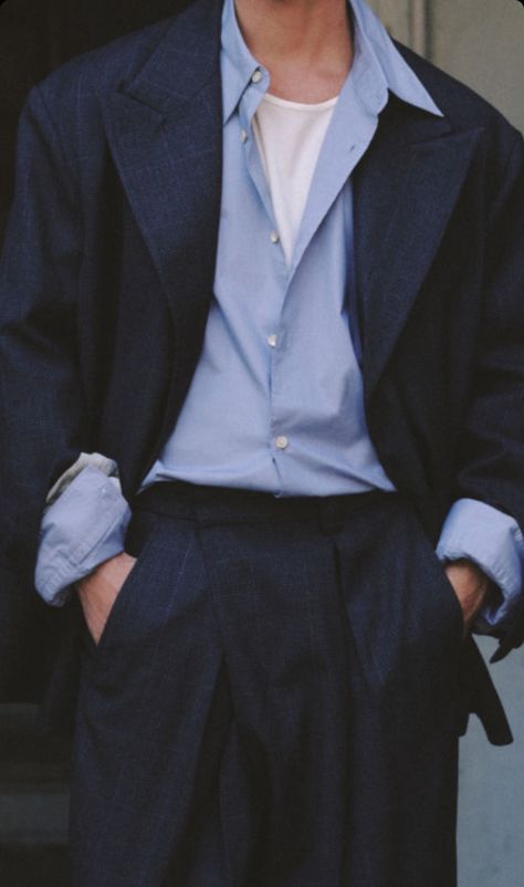 Dark Aesthetic Men Outfits, Mens Professional Outfits Work Attire, Suits Men Old Money, Blue Suit Aesthetic Men, Black And Blue Suits For Men, Mens Quiet Luxury Fashion, Soft Natural Men Kibbe Style, Blue Suit Men Aesthetic, Dark Blue Men Outfit