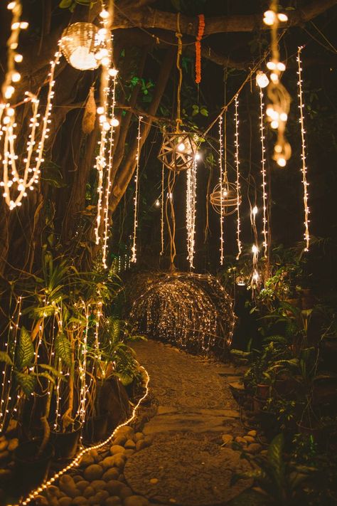 Forest Theme Wedding, Dream Wedding Decorations, Enchanted Forest Wedding, Theme Nature, Dream Wedding Venues, Fairy Wedding, Forest Theme, Fantasy Wedding, Future Wedding Plans