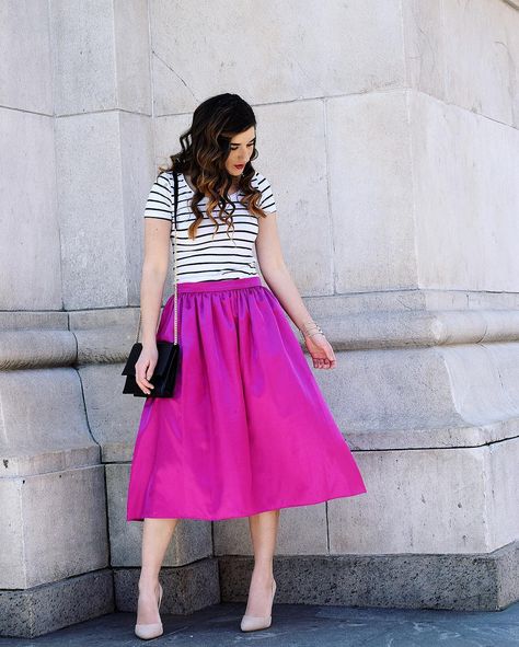 Feeling fancy in my @morethanjustfigleaves skirt // #louboutinsandlove 📷: @sarahsayshiback Hair: @rivkah912 Fuschia Skirt, Mormon Fashion, Lds Fashion, Jewish Clothing, Tznius Fashion, Outfit Ideas Modest, Maternity Shorts Outfit, Wedding Dresses Lds, Modest Maxi Dress