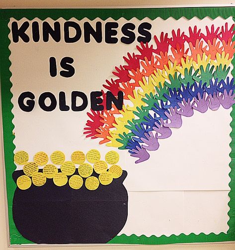 Used this bulletin board for March. Whenever each child did an act of kindness, I wrote it up and posted it up! Aside from St. Patrick's Day, I used the opportunity to celebrate kindness in the classroom. The parents loved reading them and the kids loved hearing about what I wrote about them! Minecraft Bulletin Board, St Patrick's Day Bulletin Board, March Bulletin Board, Kindness Bulletin Board, Summer Bulletin Boards, St Patricks Day Quotes, Spring Bulletin, Spring Bulletin Boards, March Activities