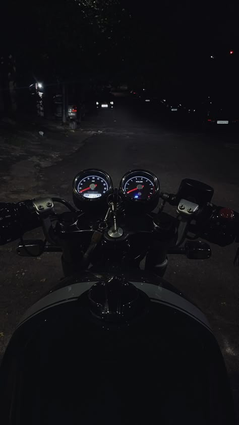 Snapseed Tutorial, Continental Gt 650, System Wallpaper, Interceptor 650, Gt 650, Night Bike Ride, Nike Wallpapers, Enfield Himalayan, Cool Nike Wallpapers