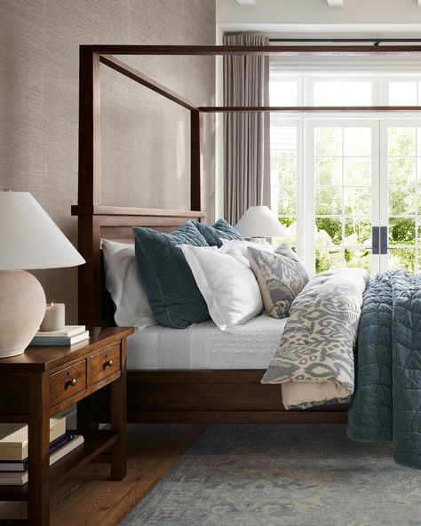 Curl up in our Cozy Cloud Quilt — so soft, so lofty, you’ll never want to get out of bed. Hand stitched from cotton chenille, it’s the ultimate layer for year-round comfort. Which color is your favorite? Swipe to see them all!