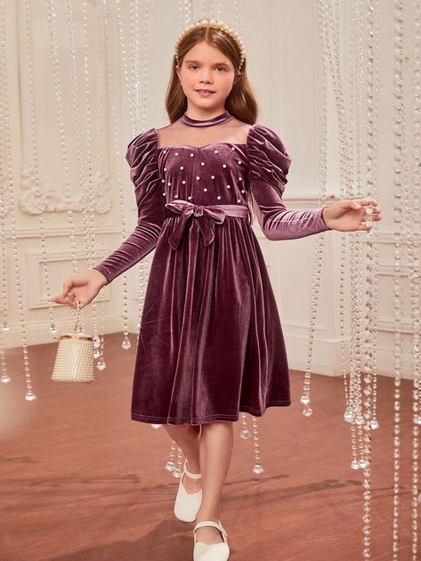 SHEIN Girls 1pc Contrast Mesh Gigot Sleeve Pearls Beaded Velvet Dress | SHEIN USA Velvet Gown For Kids, Kids Gowns, Long Frocks For Women, Girls Velvet Dress, Gigot Sleeve, Simple Frock Design, Kids Dress Collection, Shein Kids