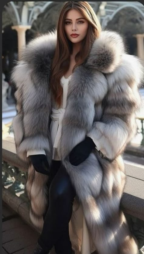 I love to see women dressed in furs, leather gloves and high heeled boots. Fur Coat Outfit, Long Fur Coat, Fur Coat Fashion, Real Fur Coat, Fabulous Furs, High Heeled Boots, Fur Sweater, Coat Fur, Long Coat Women