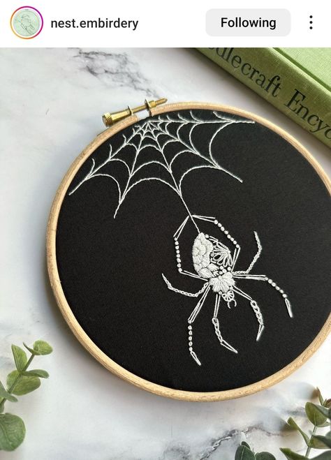 Embroidery Gothic Design, Gothic Embroidery, Embroidery Sketch, Clothes Embroidery Diy, Simple Hand Embroidery Patterns, Cute Sewing Projects, Halloween Embroidery, Hand Embroidery Projects, Cute Cross Stitch