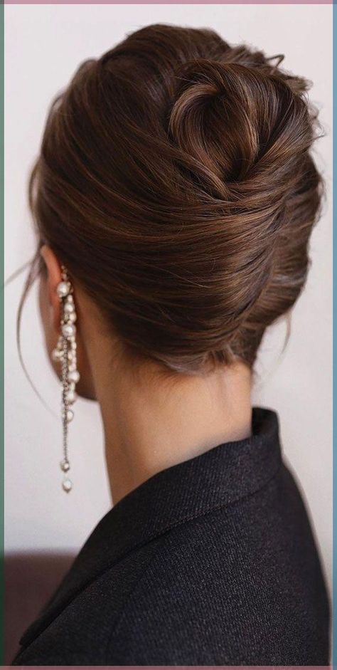 10. Elegant Brown Hair French Twist Updo hairstyles are a classic and elegant choice for any formal occasion. Whether you're attending a wedding, prom, or Κούρεμα Bob, French Twist Updo, Twisted Hair, Wedding Hair Up, Wedding Glam, Guest Hair, French Twist Hair, Fishtail Braid, Hairstyle Inspo