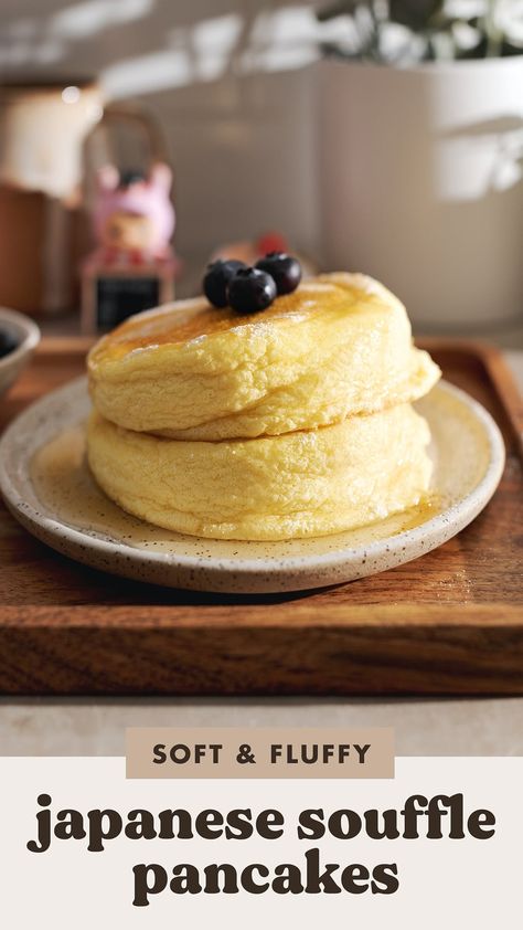 These Japanese souffle pancakes are unbelievably soft, fluffy, and jiggly. They melt in your mouth like clouds and go with just about any toppings. They're a little bit tricky to make (I give you all my tips and tricks!) but the result is worth it. #souffle #pancakes #breakfast | teakandthyme.com Japanese Souffle Pancakes, Pancakes Breakfast, Thyme Recipes, Souffle Pancakes, Breakfast Recipes Sweet, Oatmeal Muffins, Easy Baking Recipes Desserts, Pancake Batter, Fresh Fruits