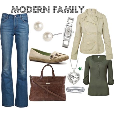 "Modern Family" by kerogenki on Polyvore Modern Family Claire, Modern Family Outfits, Claire Dunphy, Winter Dream, Describing Characters, Family Outfits, Strike A Pose, Modern Family, Character Outfits