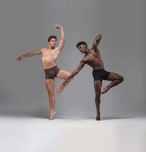 Taille: XS, Couleur: Cacao Danse Jazz, Pose Art, Male Dancers, Drawing Bases, Dance Photography Poses, Male Ballet Dancers, Ballet Poses, Male Dancer, Anatomy Poses