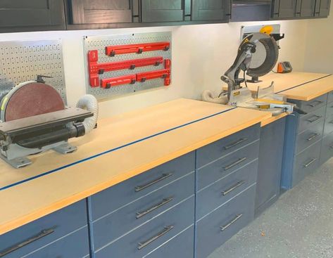 19 Awesome Miter Saw Stations! Miter Station, Miter Saw Station, Cabinet Woodworking Plans, Mitre Saw Station, Saw Station, Woodworking Blueprints, Garage Workshop Organization, Mitre Saw, Woodworking Shop Plans