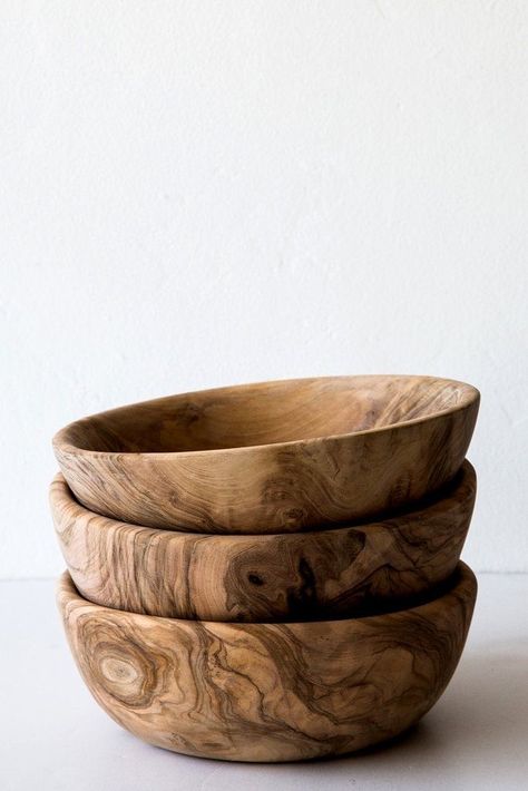 Wooden Kitchen Accessories, Olive Wood Bowl, Beautiful Objects, Wood Bowl, Wooden Bowl, Small Bowl, Wooden Kitchen, Wood Bowls, Wooden Bowls