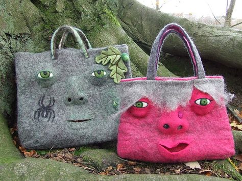 George and Agatha by fibrespace, via Flickr Ugly Purses, Funny Purses, Unusual Handbags, Felt Monster, Funny Bags, Silk Purse, Fibre And Fabric, Wool Projects, Art Bag