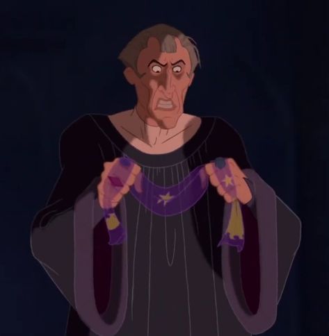 Frollo Disney, Judge Claude Frollo, Tim Burton Art Style, Claude Frollo, Evil Disney, Sand Clock, Tim Burton Art, Disney Version, Disney Pixar Movies