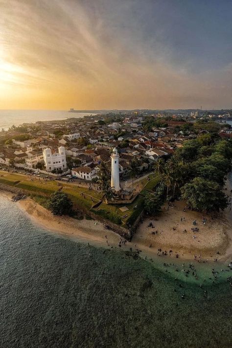 Galle Fort Galle Fort, Galle Sri Lanka, Travelling Tips, Coastal City, Sri Lanka Travel, Golden Beach, Coastal Cities, The Fort, Paradise On Earth