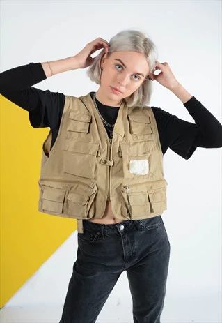 Vintage Utility Vest in beige | Best Days Vintage | ASOS Marketplace Utility Vest Women, Utility Vest Outfit Streetwear, Utility Vest Outfits For Women, Utility Vest Outfit, Vest Outfit Women, Camping Outfit, Vest Outfits For Women, Outfit Streetwear, Utility Vest