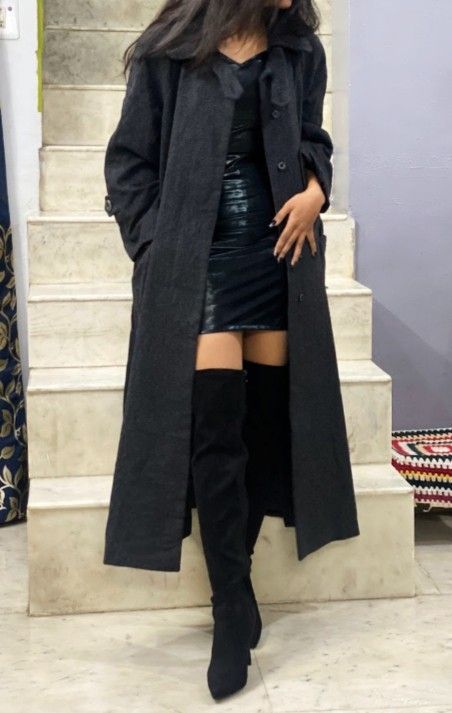 Black Oversized Coat Outfit, Oversized Coat Outfit, Long Boots Outfit, Outfit Trousers, Winter Inspo, Boot Shoes, Coat Winter, Oversized Coat, Coat Outfits