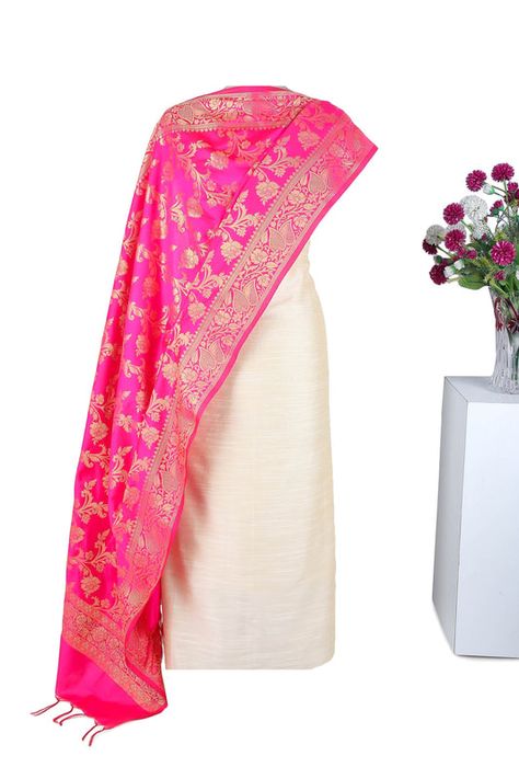 Dupatta Outfits, Banarasi Dupatta Suits, Pink Banarasi Dupatta, Pink Dupatta, Banarasi Suit, Unstitched Dress Material, Zig Zag Print, Organza Dupatta, Silk Dupatta