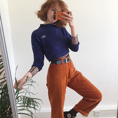 Moda Ulzzang, Womens Clothing Websites, Old School Fashion, Orange Pants, Hipster Outfits, Hipster Fashion, Soft Grunge, Mode Vintage, Inspiration Mode