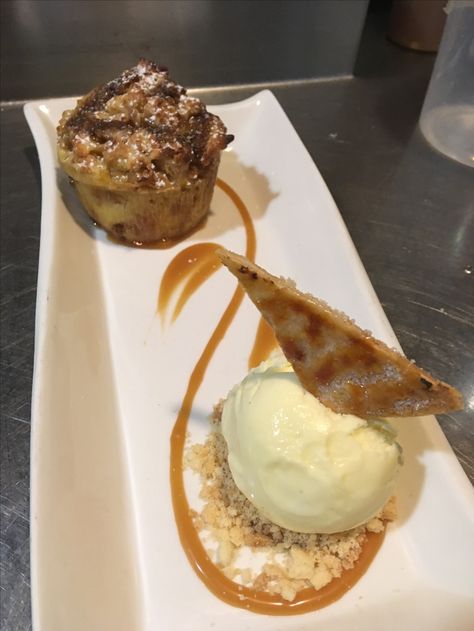 Cinnamon bread pudding with vanilla gelato garnished with puff tuile and caramel sauce, my plating at Galletto Bread Pudding Plating Ideas, Bread Pudding Plating, Restaurant Plating, Food Plating Design, Plating Dessert, Cinnamon Bread Pudding, Vanilla Gelato, Dessert Tarts, Plating Design