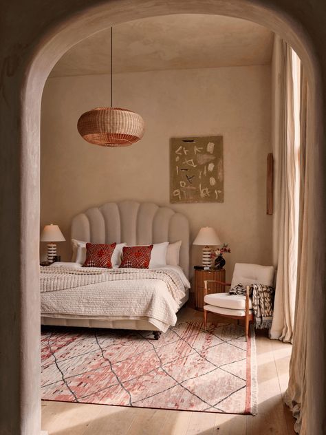 Soho Home Bedroom, Soho Farmhouse Interiors, Soho Farmhouse, Marble Price, Soho Home, House Bedrooms, Living Room And Dining Room, Soho House, Main Bedroom