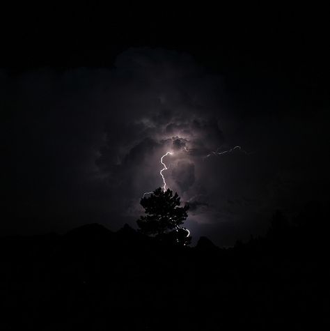 Cold hearted orb that rules the night by jah~, via Flickr Black Lightning Wallpaper Iphone, Lightning Wallpaper, Storm Wallpaper, Thunder And Lightning, Lightning Storm, Wallpaper Ipad, Black Lightning, Lightning Strikes, Storm Clouds