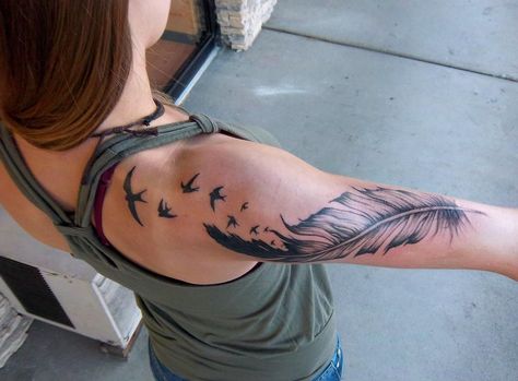 Feather Tattoo Shoulder, Simple Shoulder Tattoo, Feather With Birds Tattoo, Shoulder Cap Tattoo, Small Shoulder Tattoos, Tattoo Shoulder, Feather Tattoo Design, Flower Tattoo Shoulder, Upper Arm Tattoos