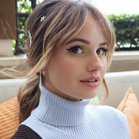 Debby Ryan Insatiable, Female Inspiration, Debby Ryan, Kate Beckinsale, Fav Celebs, Shiny Hair, Gossip Girl, Celebrities Female, Look Fashion