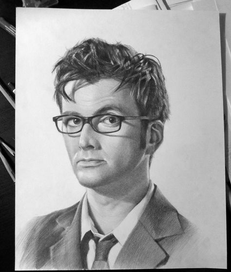 Doctor Who art, portrait drawing of David Tennant, gift for fans of Tenth Doctor by KorobovArt on Etsy Doctor Black And White, Tenth Doctor Quotes, Drawing Doctor, Doctor Who David Tennant, Doctor Tumblr, David Teninch, Matt Smith Doctor, Doctor Black, Doctor Who Poster