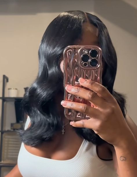 Short Closure Sew In, Long Relaxed Hairstyles, Natural Blow Dried Hairstyles, Flipped Ends Hair Black Women, Beach Wave Bob, Natural Hairstyles For Short Hair, Bday Hair, Hair Threading, Short Box Braids Hairstyles