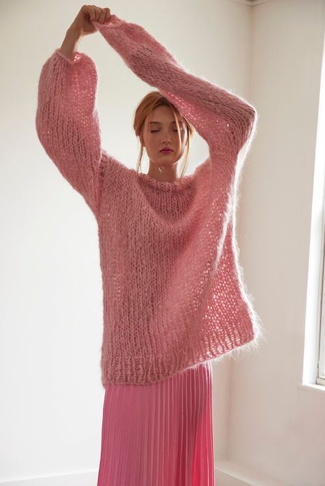 Loopy Mango — Mari Juliano Loopy Mango Free Patterns, Loopy Mango, Crochet Baby Clothes, Mohair Sweater, Knitting Techniques, Knit Fashion, Crochet Fashion, Knitting Yarn, Crochet Top