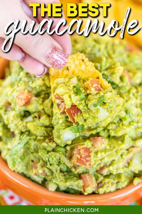 The BEST Homemade Guacamole recipe – a super simple recipe loaded with fresh produce that tastes great! Avocados, lime juice, onion, garlic, cumin, cilantro, jalapeño, salt, and pepper. Whip up a batch for taco night with some crunchy tortilla chips. This is also great on burgers, sandwiches, eggs, baked potatoes, or on toast for Southwestern Avocado Toast! YUM! SO many possibilities! Give this a try ASAP! I promise you won’t be disappointed! Best Homemade Guacamole, Dorito Taco Salad Recipe, Guacamole Dip Recipes, Homemade Guacamole Recipe, Best Guacamole, Spicy Dip, Guacamole Dip, Best Guacamole Recipe, Taco Salad Recipes