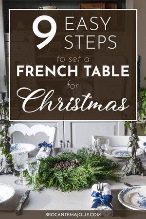 White Ceramic Plates, French Country Christmas Decor, French Christmas Decor, French Country Tables, French Country Colors, French Country Fabric, Decorating Ideas For Christmas, Christmas Dining Table Decor, French Country Decorating Kitchen