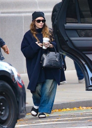 Mary Kate Olsen Style, Ashley Olsen Style, Olsen Twins Style, Mary Kate And Ashley, Kate Olsen, Mary Kate Ashley, Olsen Twins, New Street Style, Mary Kate Olsen