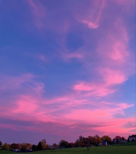 Blue, light pink, soft Blue And Pink Pictures, Pink Blue Sky Aesthetic, Pink And Blue Sunset, Pink And Blue Aesthetic, Pink Blue Sunset, Pink And Blue Sky, Pink And Purple Sunset, Cotton Candy Sunset, Pink Blue Sky