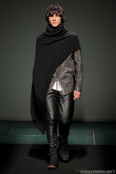 A new cross AW13.....I like this I'd like to see the cape with another outfit though. Male Cloak Fashion, Half Cape Men, One Shoulder Cape Men, Side Cape Men, Men’s Poncho, Military Poncho, Mens Poncho, Rare Clothing, Cape Fashion