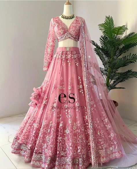 Sweet Sixteen Indian Dresses, Pink Gown Aesthetic, वेस्टर्न ड्रेस, Silver Lehenga, Gorgeous Lehenga, Latest Bridal Lehenga Designs, Bridal Lehenga Designs, Latest Bridal Lehenga, Trendy Outfits Indian