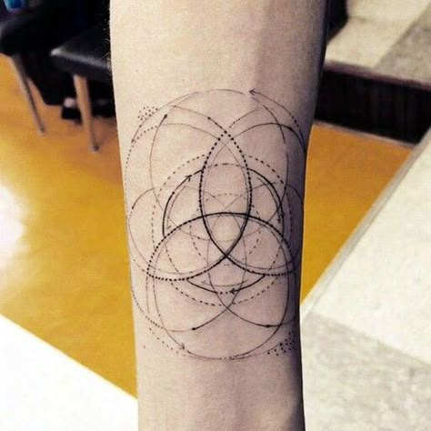 Linear Tattoos, Dr Woo Tattoo, Geometric Line Tattoo, Famous Tattoo Artists, Dr Woo, Sacred Geometry Tattoo, Geometry Tattoo, Tattoos Geometric, Small Tattoo Designs