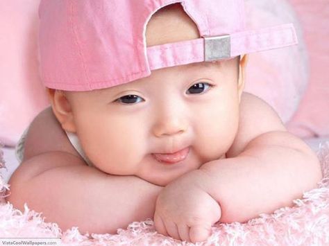 cool baby Good Morning Cutie, New Baby Quotes, Funny Baby Pictures, Baby Handprint, Baby Wallpaper, Baby Images, Foto Baby