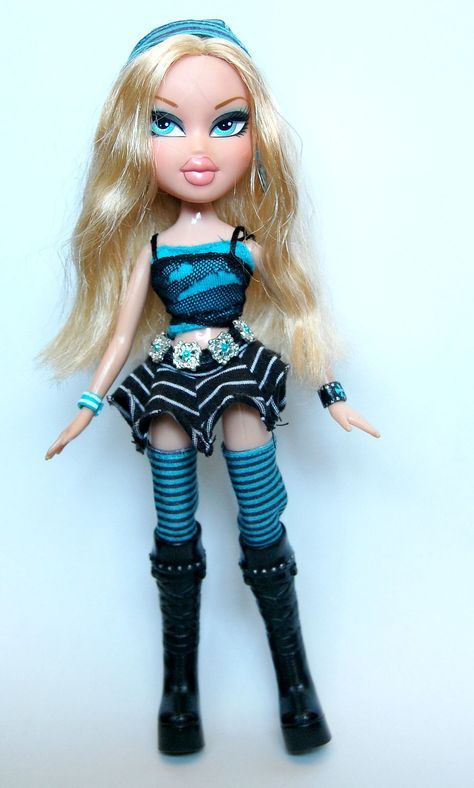 Bratz Treasures Cloe (first outfit) | KenSporty | Flickr Bratz Doll Chloe Outfit, Cloe Bratz Outfits, Cloe Bratz Outfits Halloween, Bratz Cloe Outfit, Bratz Dolls Original Outfits, Bratz Doll Cloe Outfit, Cloe Bratz, Bratz Treasures, Bratz Cloe