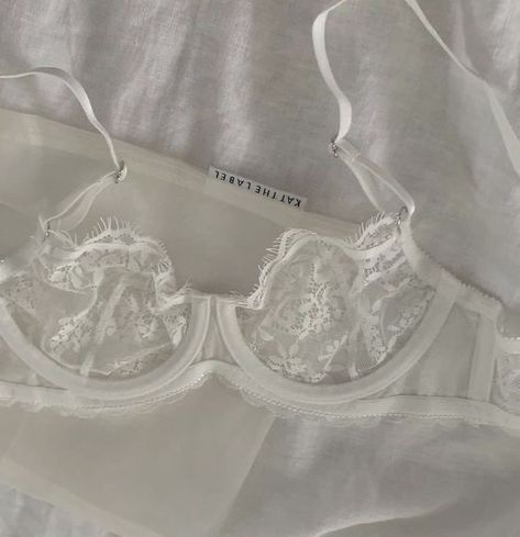 Elegant Lingerie, White Bra, Cute Bras, Cute Lingerie, Pretty Lingerie, Luxury Lingerie, Elegant Outfit, Lingerie Set, Night Dress