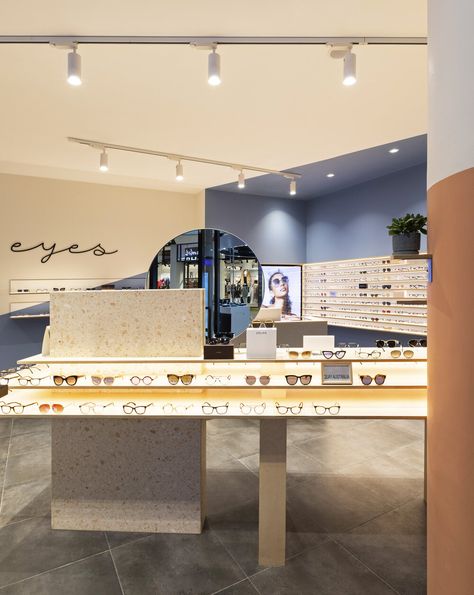 Eyes Optical // Warringah — Span Design Studio Eye Clinic Interior Design, Opticians Store Design, Optical Store Design, Boutique Office Design, Optical Clinic, Modern Front Desk, Eyewear Shop Design, Eyewear Retail, Optometrist Office