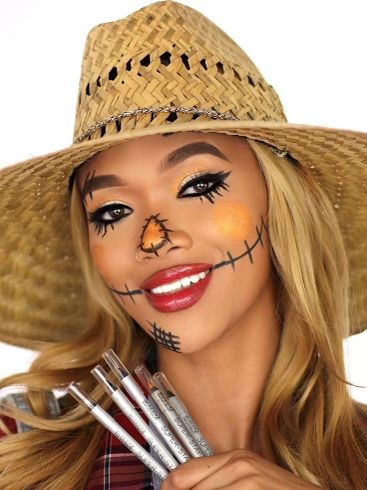 Scarecrow Makeup Pretty Tutorial, Scare Crow Make Up For Women, Simple Scarecrow Costume, Simple Scarecrow Makeup, Scarecrow Makeup Pretty, Scarecrow Costume Makeup, Cute Scarecrow Makeup, Easy Scarecrow Makeup, Scarecrow Costume Women